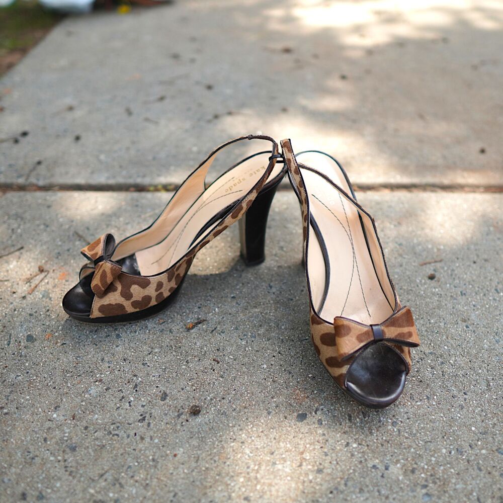Kate Spade Italy Leopard Calf Hair Slingback Heels Bow Peep Toe Size 8.5 Luxury